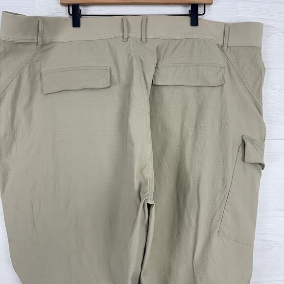 Athleta Trekkie Utility‎ Cargo Pants Plus Size 26 Beige Hiking Outdoor Gorpcore - Picture 11 of 16
